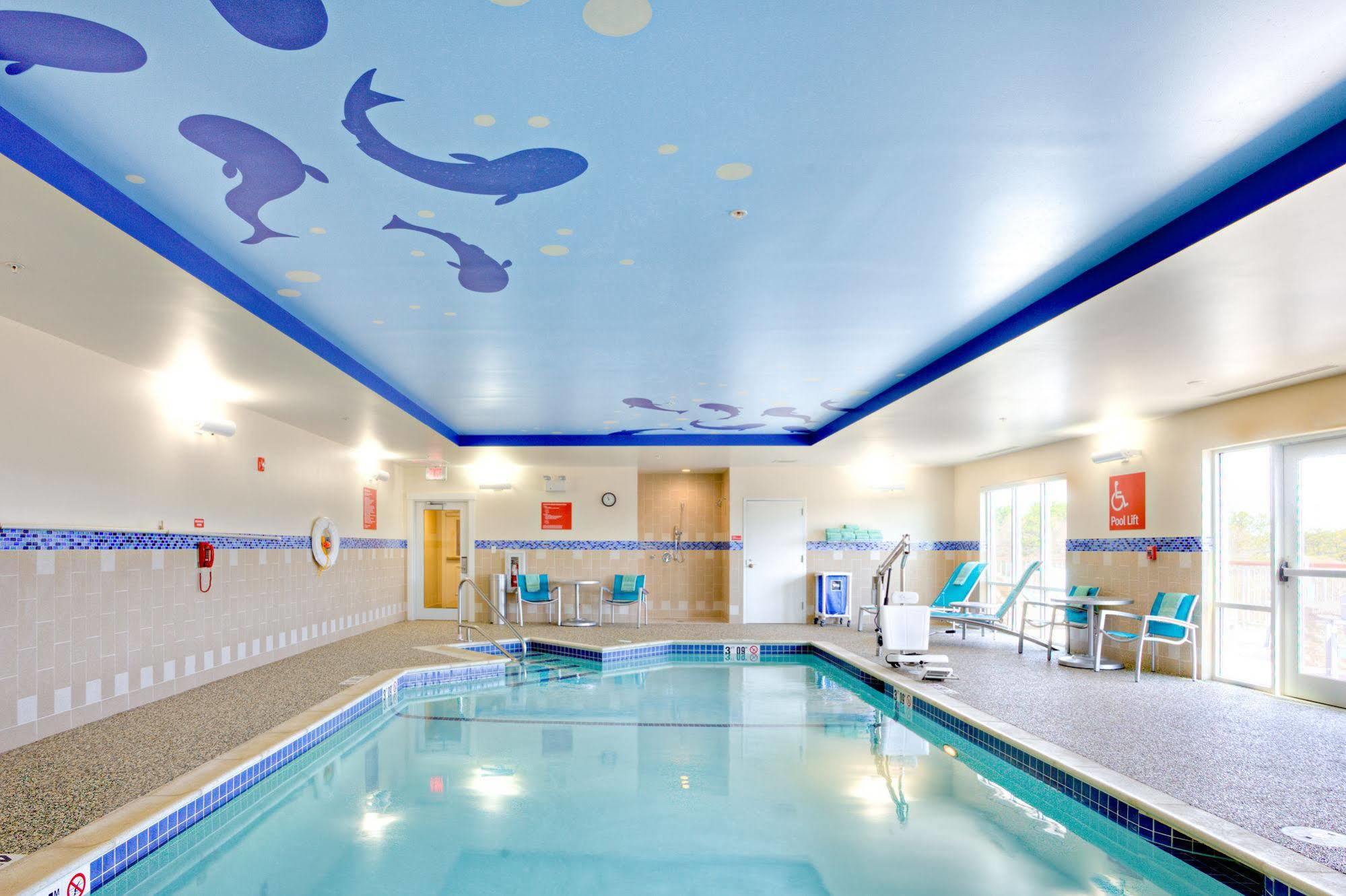 Towneplace Suites By Marriott Wareham Buzzards Bay Exterior photo